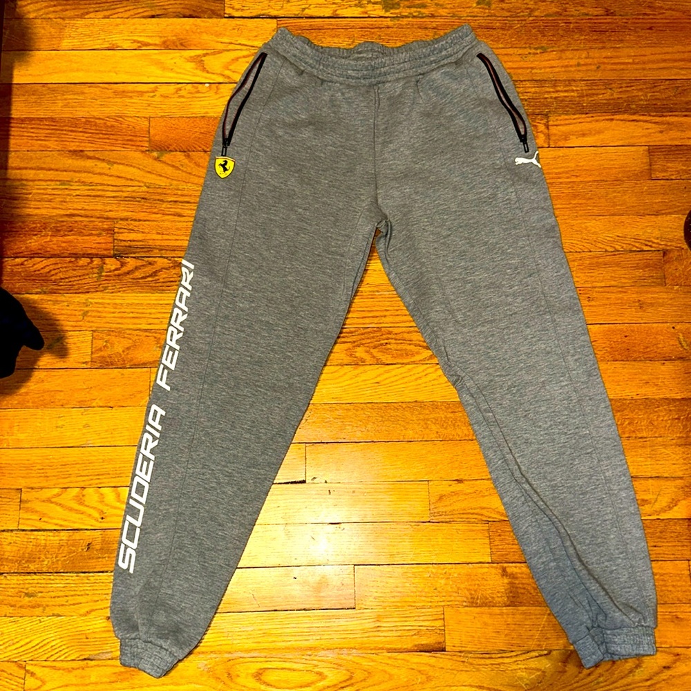 VINTAGE FERARI PUMA SWEATPANTS